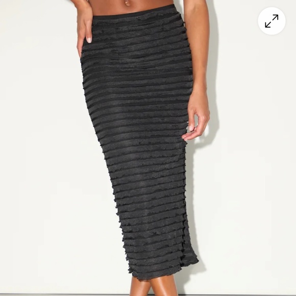 Lulus Arcelia Black Ruffled High-rise Midi Skirt - Size S - Picture 3 of 4
